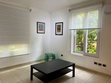 Espacio y Confort en Cada Rincón: Casa en Camino de Cruces