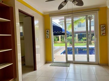 Espacio y Confort en Cada Rincón: Casa en Camino de Cruces