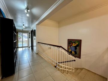 Espacio y Confort en Cada Rincón: Casa en Camino de Cruces
