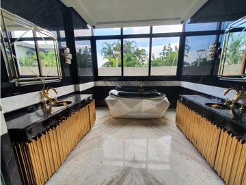 El apartamento mas lujoso y espectacular de Ocean Reef Islands