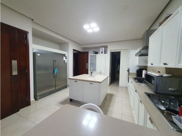 Increible apartamento con terraza y jardin privado en The Reserve, Santa Maria