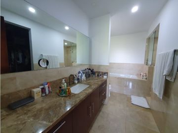 Increible apartamento con terraza y jardin privado en The Reserve, Santa Maria
