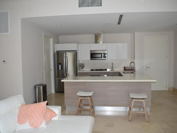 Vista al mar, amoblado y listo para disfrutar en Buenaventura!