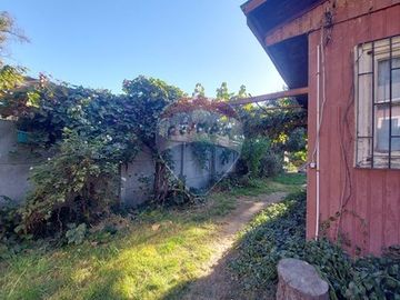 CASA DE CAMPO CON GRAN SITIO ISLA DE MAIPO