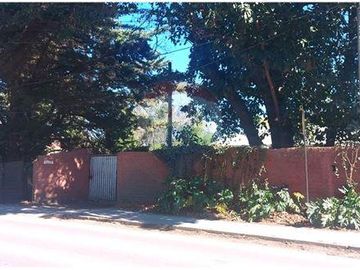 CASA DE CAMPO CON GRAN SITIO ISLA DE MAIPO