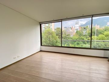 APARTAMENTO EN VENTA UBICADO EN EL POBLADO SECTOR VIZCAYA