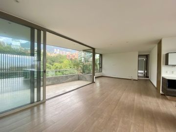 APARTAMENTO EN VENTA UBICADO EN EL POBLADO SECTOR VIZCAYA