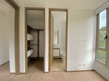 APARTAMENTO EN VENTA UBICADO EN EL POBLADO SECTOR VIZCAYA