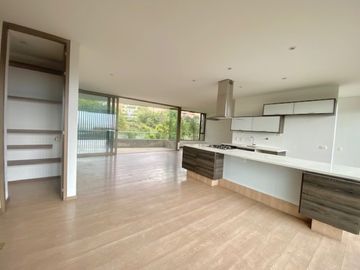 APARTAMENTO EN VENTA UBICADO EN EL POBLADO SECTOR VIZCAYA