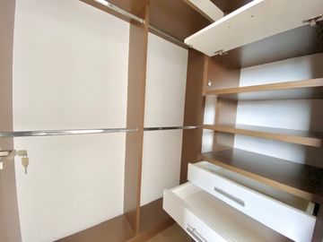 APARTAMENTO EN VENTA UBICADO EN EL POBLADO SECTOR VIZCAYA