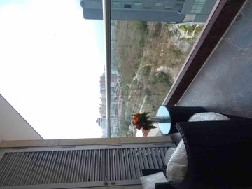 VENDO APARTAMENTO EN PORTAL DE GENOVES