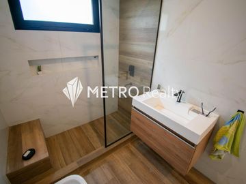 Casa en venta 5 ambientes Barrio Privado Santa Isabel, Escobar.
