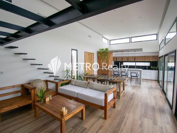 Casa en venta 5 ambientes Barrio Privado Santa Isabel, Escobar.