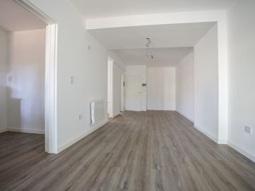 VENTA - 3 AMBIENTES C/BALCÓN - COCHERA CUBIERTA - PARRILLA PROPIA - PALERMO SOHO
