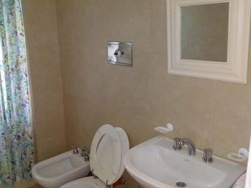 Venta Casa 3 Dormitorios - B° Jardin