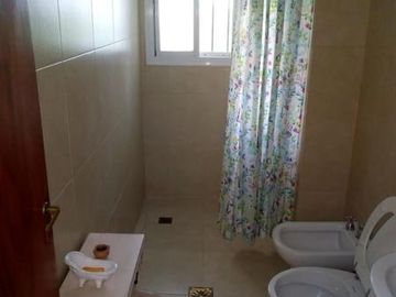 Venta Casa 3 Dormitorios - B° Jardin