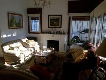 Venta Casa 3 Dormitorios - B° Jardin