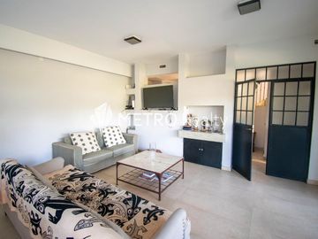Casa en  venta 5 ambientes en CUBA Villa de Mayo, zona norte