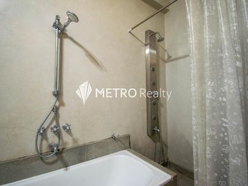 Casa en  venta 5 ambientes en CUBA Villa de Mayo, zona norte