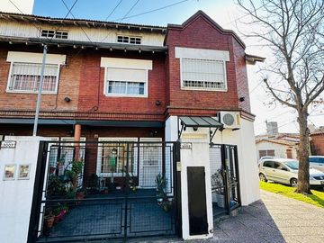 Duplex en venta en Ugarte al 3000