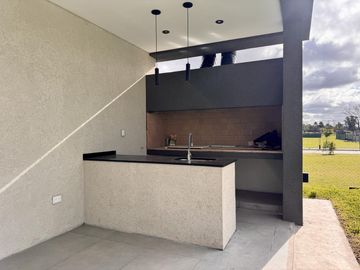 Casa en venta Barrio Canning Chico
