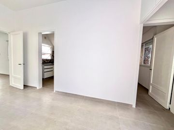 Departamento en  venta en Nueva Córdoba, ideal ubicacion, 2 dormitorios   dependencia, terraza. PH