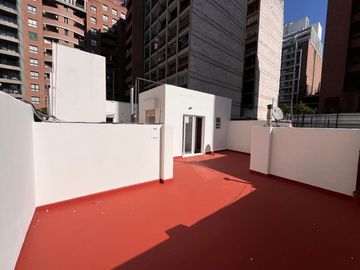 Departamento en  venta en Nueva Córdoba, ideal ubicacion, 2 dormitorios   dependencia, terraza. PH