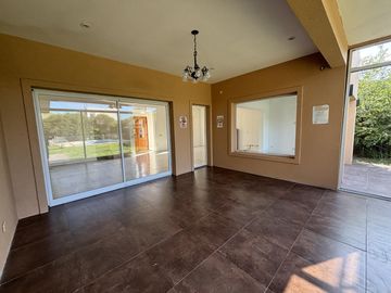 Casa en  Venta y Alquiler San Isidro Labrador Villanueva