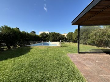 Casa en  Venta y Alquiler San Isidro Labrador Villanueva