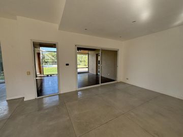 Casa en  Venta y Alquiler San Isidro Labrador Villanueva