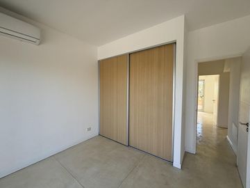 Casa en  Venta y Alquiler San Isidro Labrador Villanueva