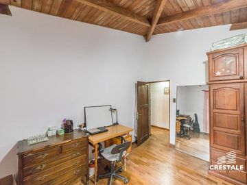 Casa 3 dormitorios en venta  - Lomas de Fisherton