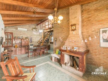 Casa 3 dormitorios en venta  - Lomas de Fisherton
