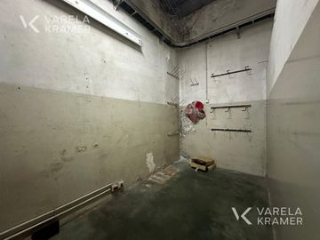 Depósito en venta