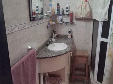 VENTA CASA CERCANA A LA PLAZA PRINCIPAL
