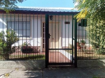 VENTA CASA CERCANA A LA PLAZA PRINCIPAL
