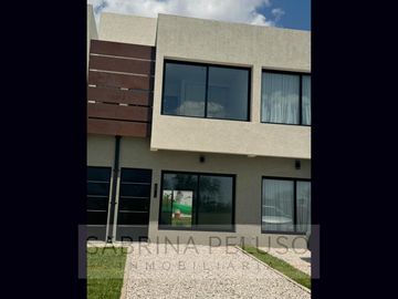 Departamento en  Barrio Maria del Buen Ayre