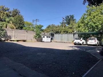 Depósito en  Lomas de Zamora