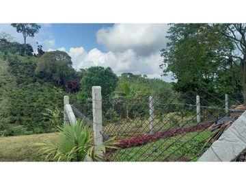 Se Vende Finca Pequeña en Filandia vía a Quimbaya