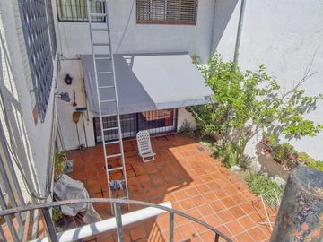 Muy buen chalet 6 amb en Olivos