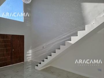 CASA en VENTA en Lagos de Canning - Canning