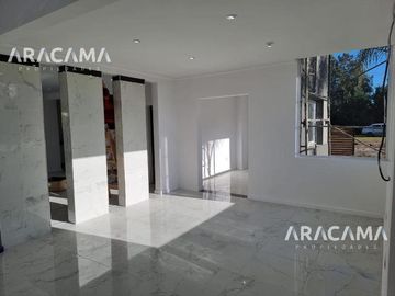 CASA en VENTA en Lagos de Canning - Canning