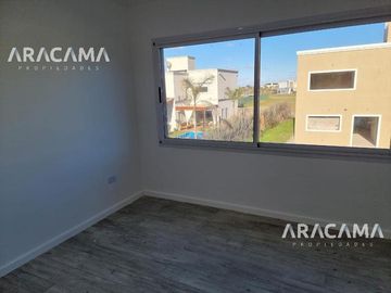 CASA en VENTA en Lagos de Canning - Canning