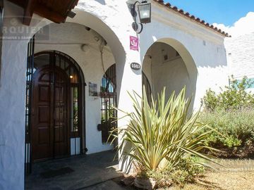Casa - Burzaco