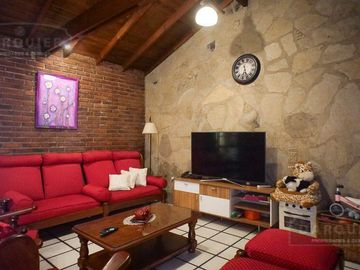 Casa - Burzaco