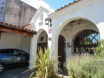 Casa - Burzaco