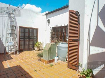 Casa - Burzaco