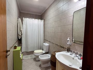 Casa 3 dormitorios y pileta en Barrio María Selva - Santa Fe