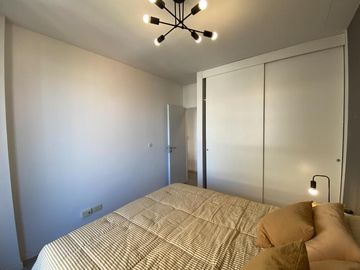 Tigre - Av Italia y Montes De Oca, 2 amb, 55m2 con cochera fija - Amoblado (RAM)