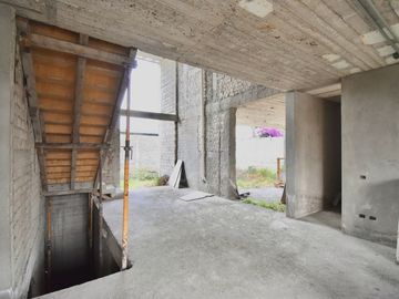 Venta de Casa de Lujo en Obra en Las Fuentes